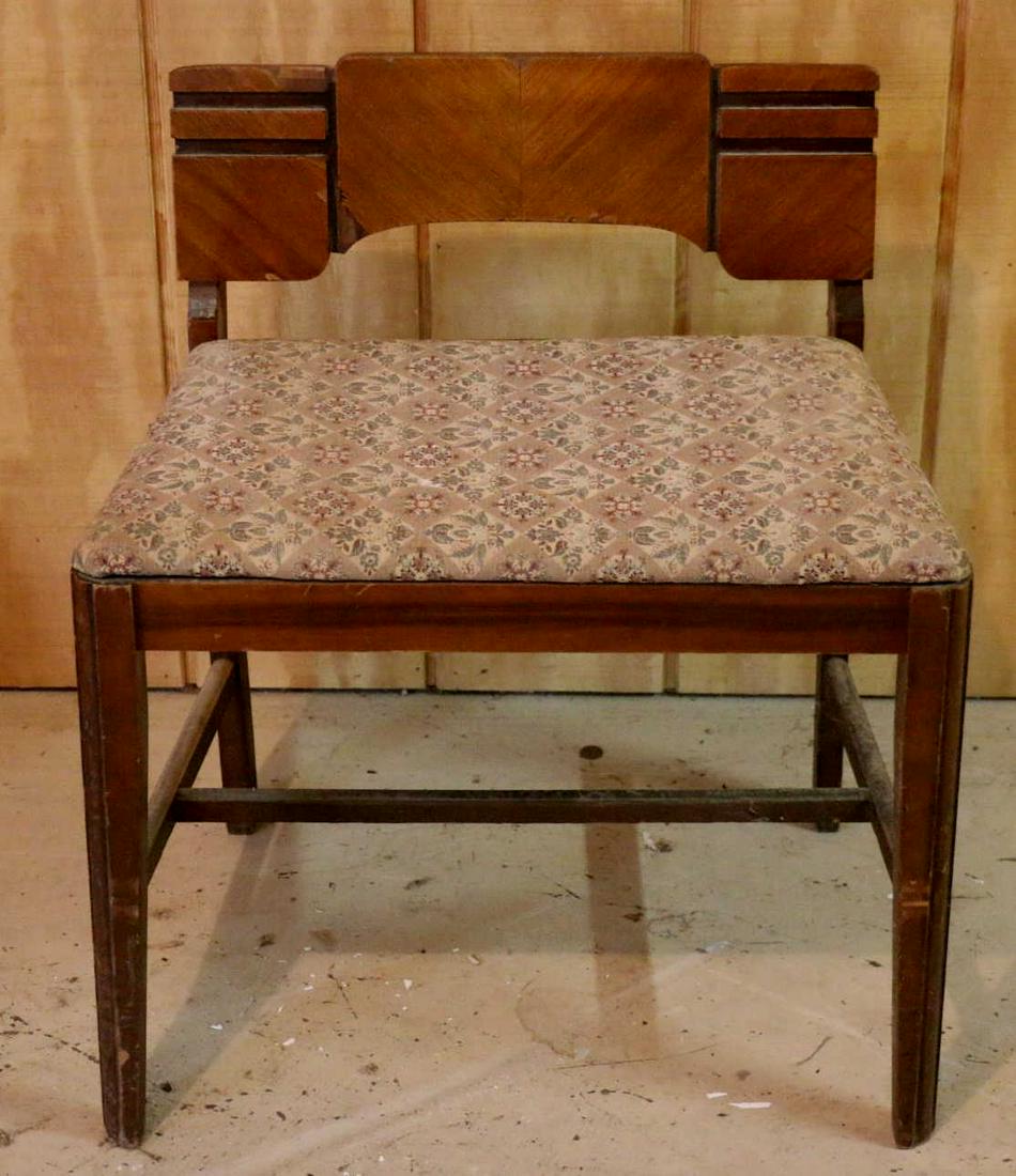 ART DECO ANTIQUE MAHOGANY VANITY SEAT: ART DECO ANTIQUE MAHOGANY VANITY SEAT Condition GOOD H 25 W 22