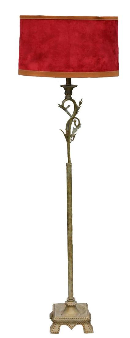 FREDERICK COOPER GILT CUSTOM SHADED FLOOR LAMP: FREDERICK COOPER GILT CUSTOM SHADED FLOOR LAMP BY DESIGNER RAYMOND WAITES Condition GOOD H 59 W 17 IN