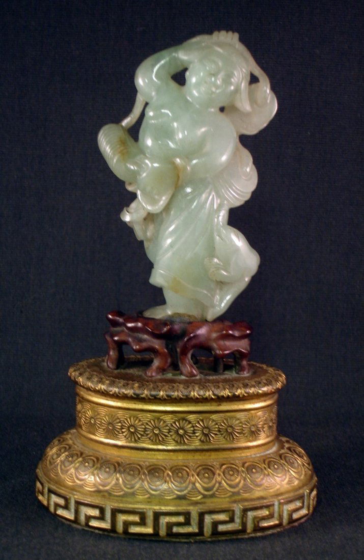 IMPORTANT EARLY CHINESE JADEITE SCULPTURE: From the estate of Mr. Bob Gibson.