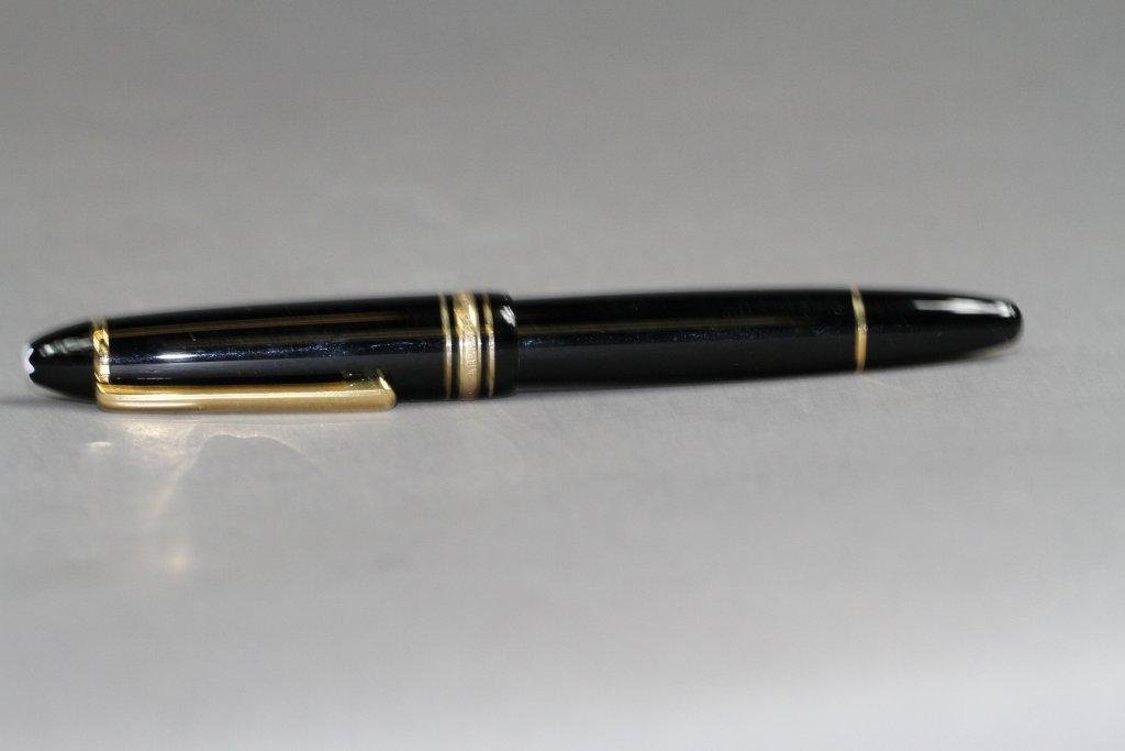 VINTAGE MONTBLANC INK PEN:: VINTAGE MONTBLANC INK PEN: