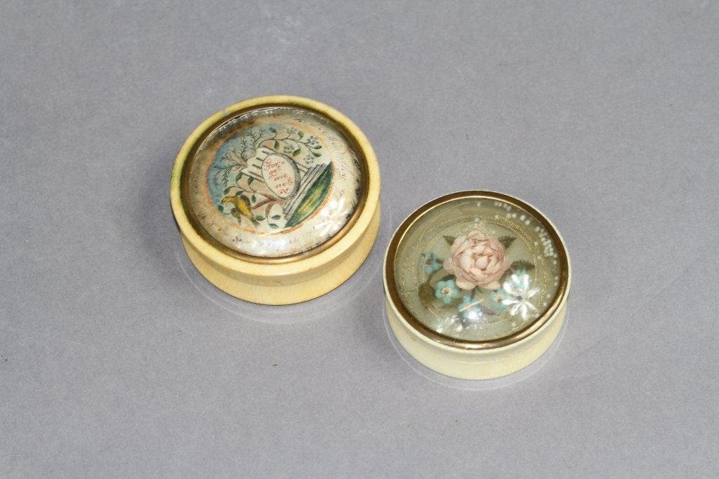 IVORY LOCKET BOXES:: 2.25" in diameter.