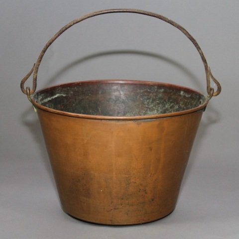 LARGE ANTIQUE COPPER BUCKET:: 12"H X 16.75" in diameter.