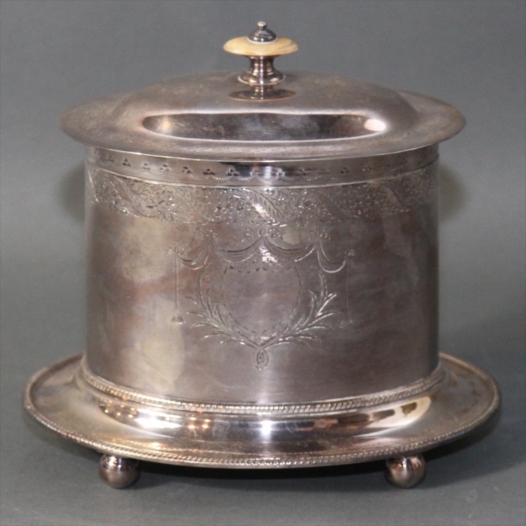ANTIQUE GEORGIAN ENGLISH BISCUIT BARRELL:: 7.5"H X 8"W X 6"D