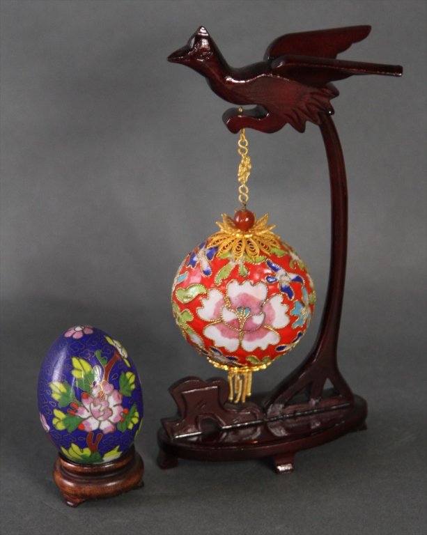 PAIR OF CHINESE CLOISONNE EGGS WITH STAND:: 8"H X 2.25"W X 4"D 3.5"H X 2"W