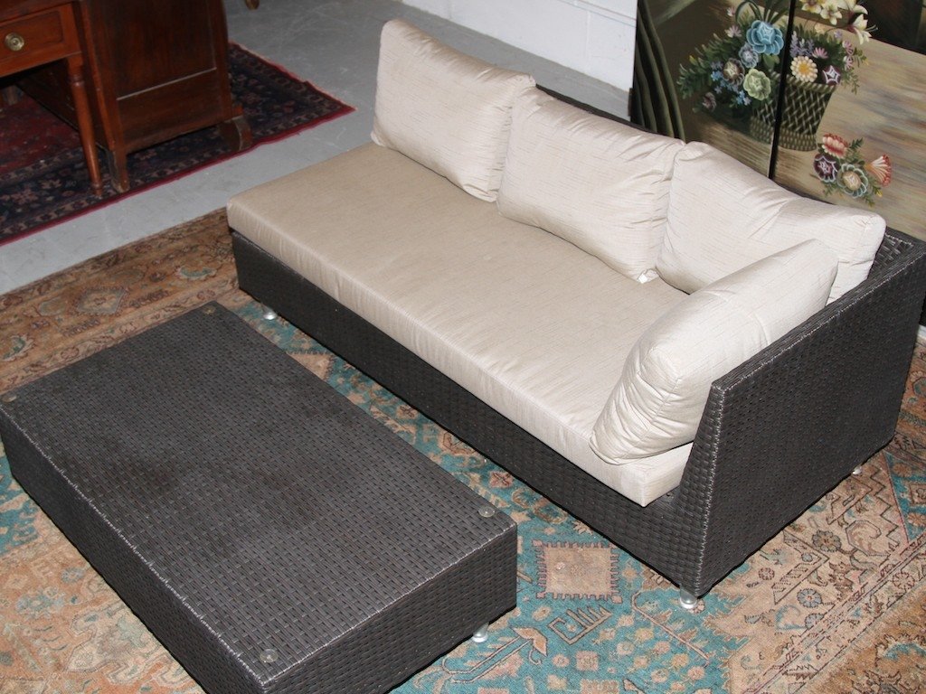 Z-LINE MODERN OUTDOOR COUCH AND TABLE:: Modern outdoor couch and table