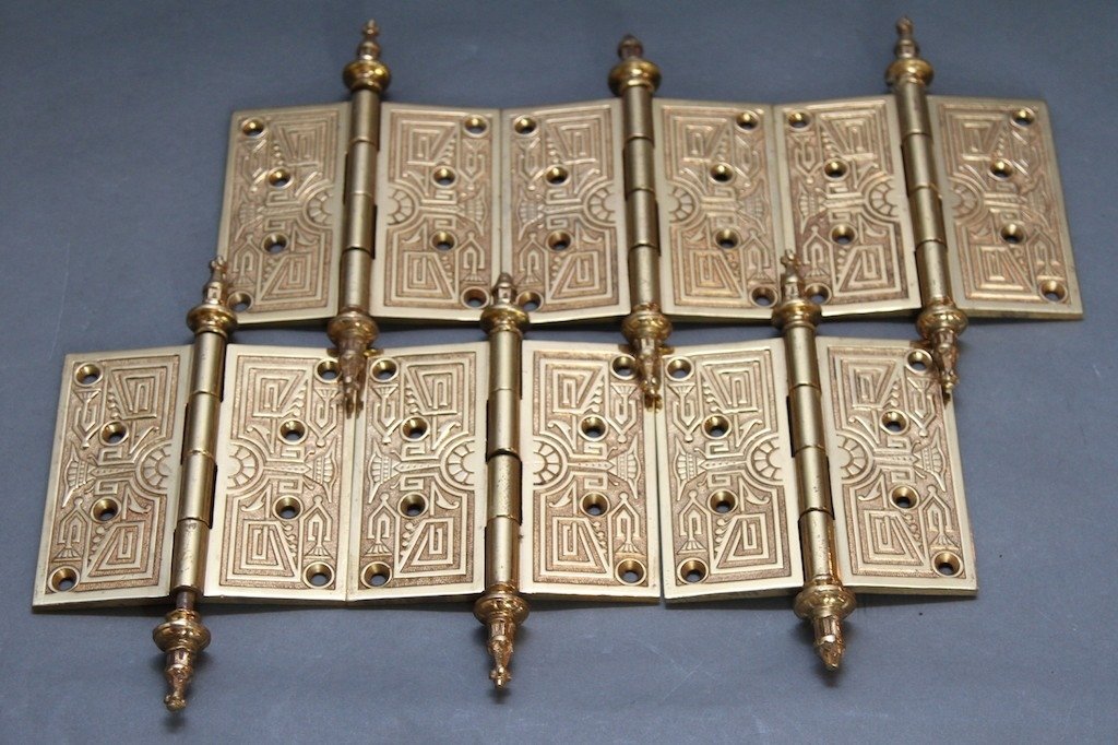 SIX VICTORIAN STYLE BRASS HINGES:: 8.25"H X 5"W.