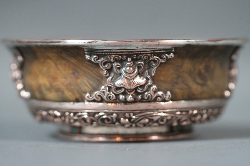 PERSIAN ANTIQUE SILVER MOUNTED BOWL:: 2"H X 5" in diameter