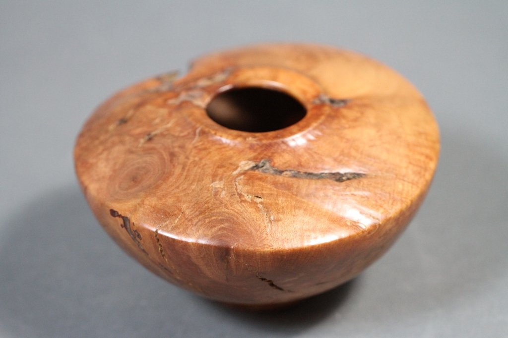 NC WOOD TURNING RHODODENDRON ROOT BOWL (P. PRATT):: Phil Pratt 3"H X 5"D