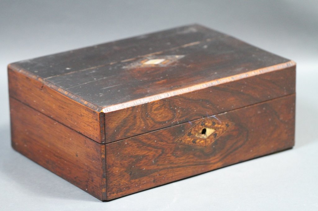 ROSEWOOD SEWING BOX:: 4.75"H X 11.75"W X 8.5"D
