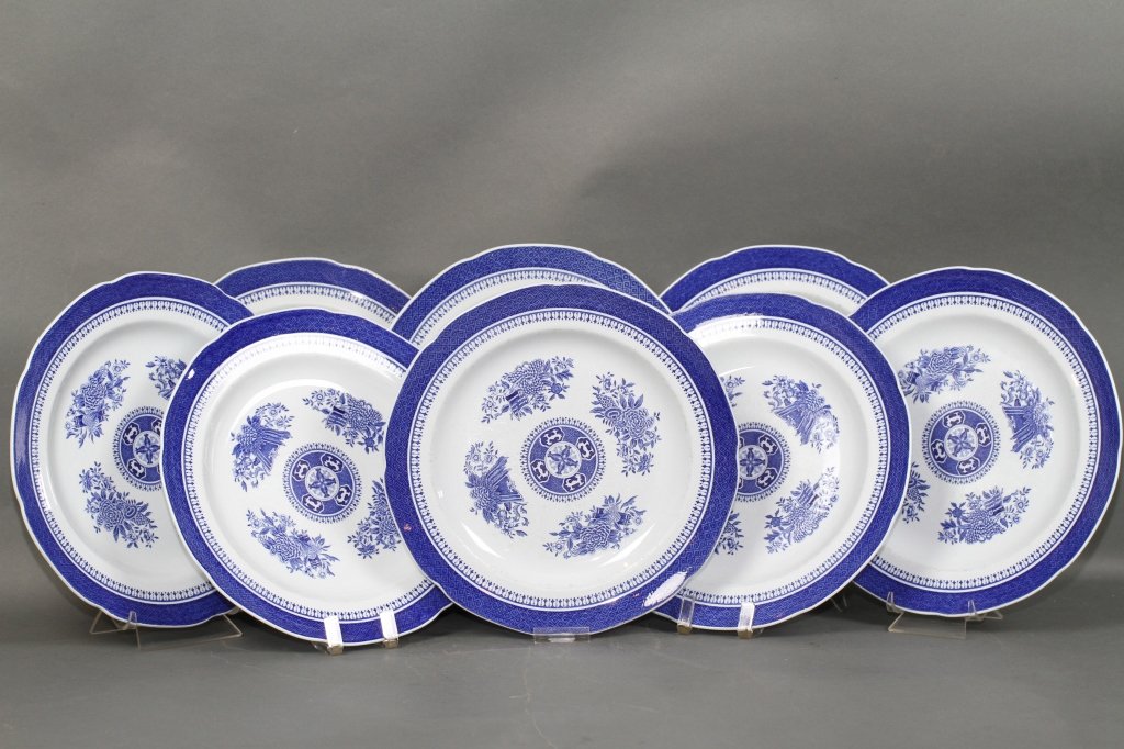 CHINESE SET OF 8 SPODE FITZHUGH BLUE:: 10.25"D