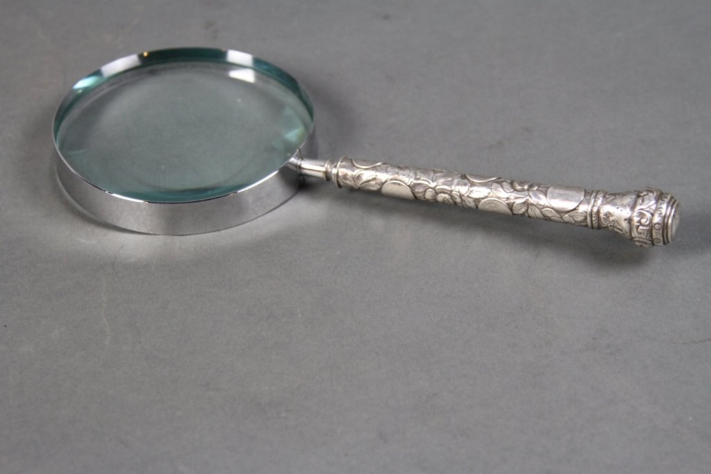 STERLING ANTIQUE MAGNIFYING GLASS :: STERLING ANTIQUE MAGNIFYING GLASS :