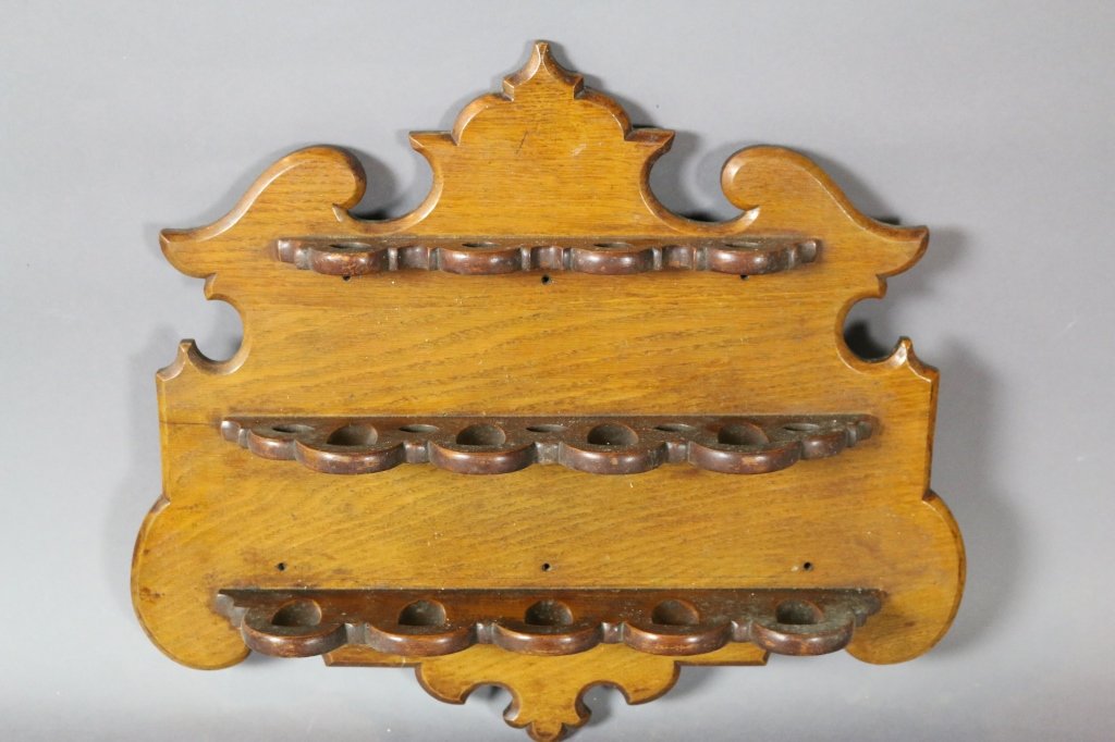VINTAGE HANGING WALL PIPE REST: VINTAGE HANGING WALL PIPE REST