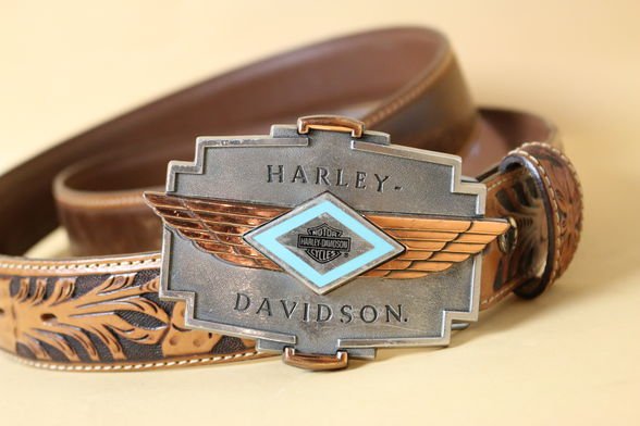 HARLEY DAVIDSON PEWTER CUSTOM TOOLED BELT: HARLEY DAVIDSON PEWTER CUSTOM TOOLED BELT 42