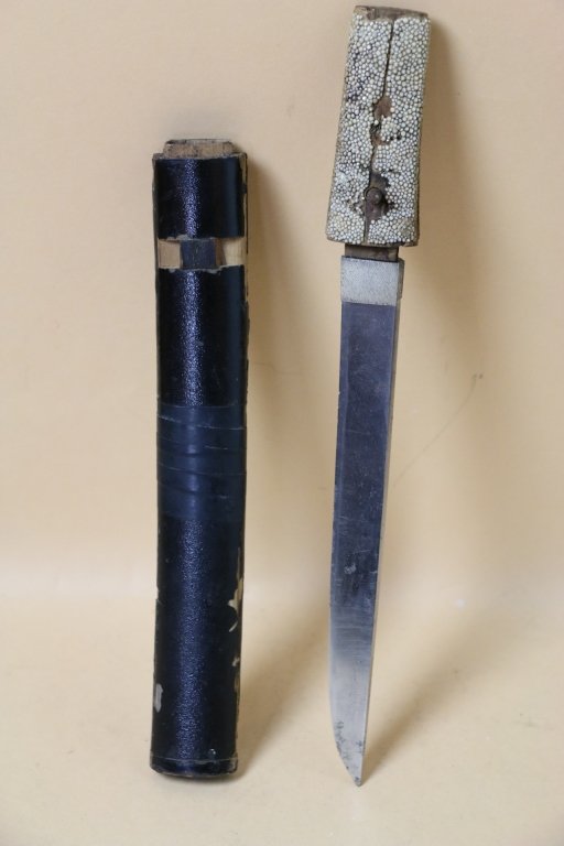 JAPANESE ANTIQUE DAGGER: JAPANESE ANTIQUE DAGGER