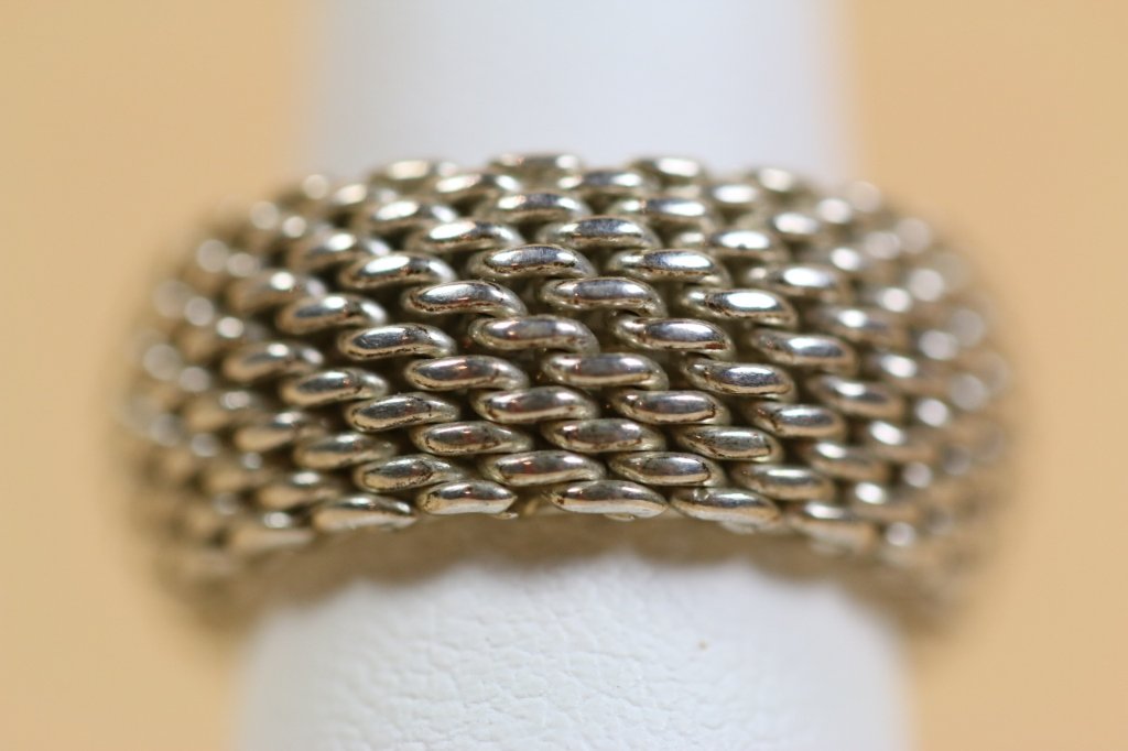 TIFFANY & CO. STERLING SILVER MESH RING: TIFFANY & CO. STERLING SILVER MESH RING MARKED T&CO 925