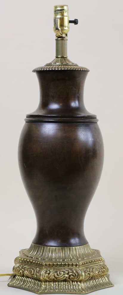 FREDERICK COOPER MAHOGANY BRONZE URN LAMP: FREDERICK COOPER MAHOGANY BRONZE URN LAMP