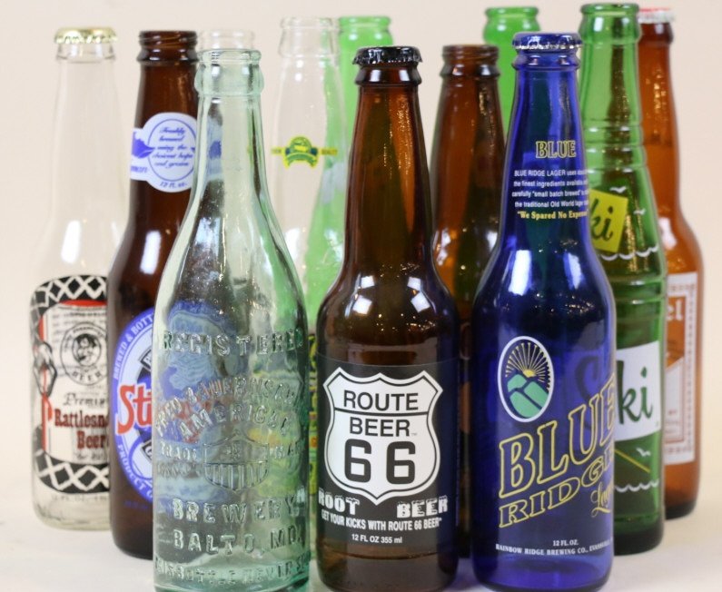 VINTAGE POP & BEER BOTTLES: VINTAGE SODA & BEER BOTTLES