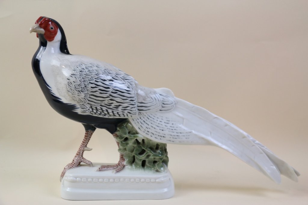 MIESSEN LARGE PHEASANT PORCELIAN SCULPTURE (1 of 10)