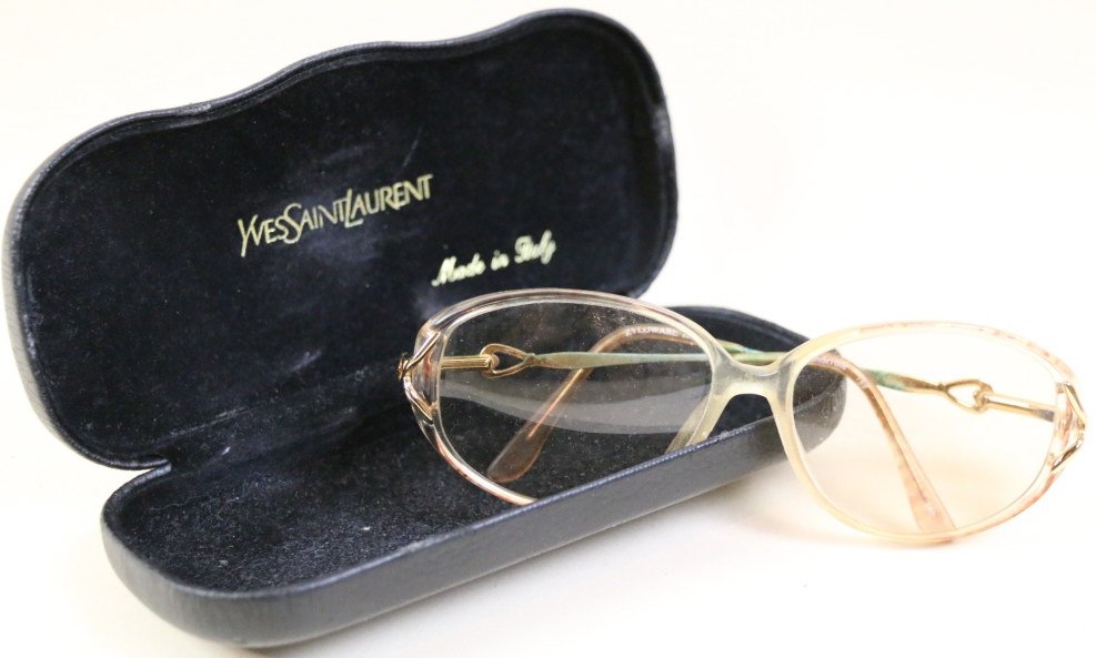 YVES SAINT LAURENT ITALIAN VINTAGE GLASSES: YVES SAINT LAURENT ITALIAN VINTAGE GLASSES