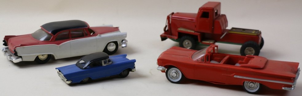VINTAGE ANTIQUE TOY CAR LOT (1 of 5)