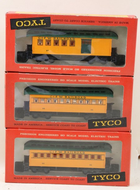 HO TYCO (3) C & F W RAILROAD PASSENGER CARS (1 of 5)