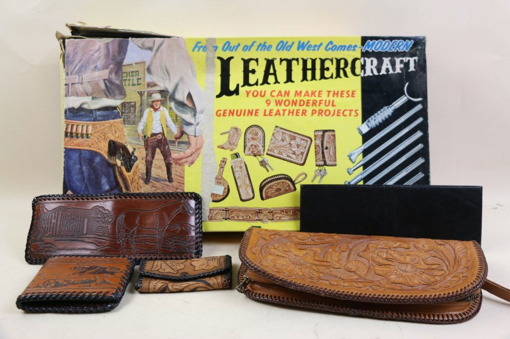 LEATHER CRAFT VINTAGE TOOLED LEATHER ITEMS AND KIT (1 of 5)