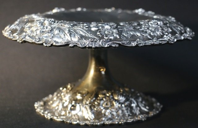 S. KIRK & SON STERLING SILVER REPOUSSE TAZA: S. KIRK & SON STERLING SILVER REPOUSSE TAZA