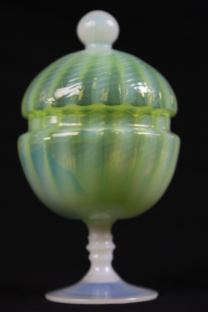 IMPORTANT BLOWN GLASS COMPOTE: IMPORTANT BLOWN GLASS COMPOTE 8.5"X5"
