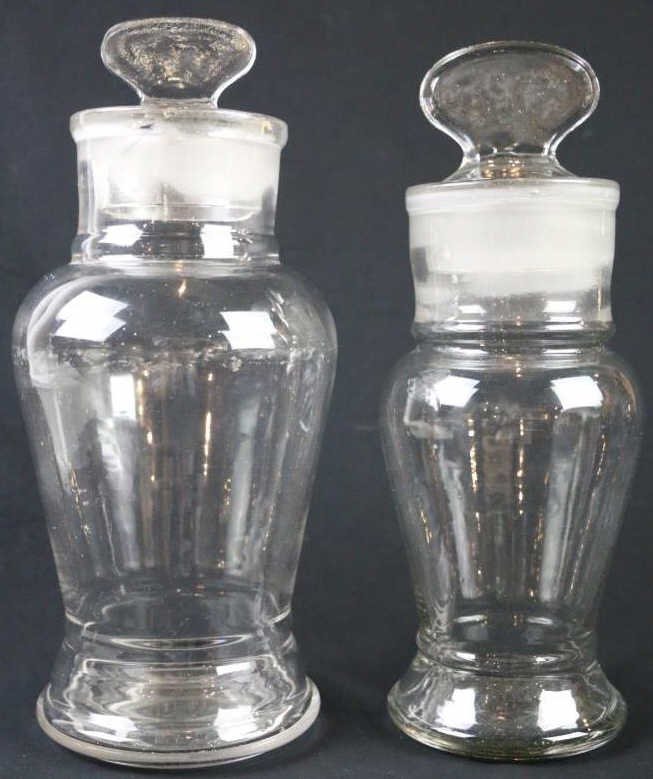 ANTIQUE APOTHECARY GLASS CONTAINER GROUPING: ANTIQUE APOTHECARY GLASS CONTAINERS 11.5X5"