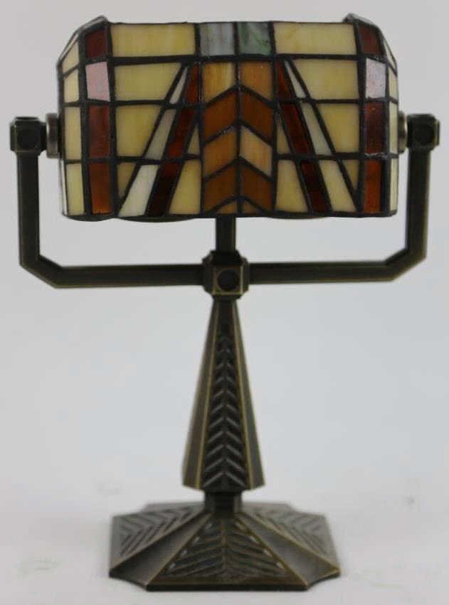 VINTAGE STAINED GLASS STUDENT LAMP: VINTAGE STAINED GLASS STUDENT LAMP
