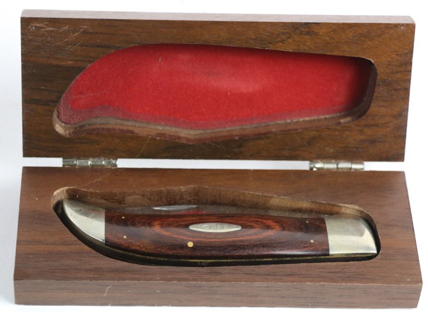 CASE XX BUFFALO VINTAGE PRESENTATION KNIFE: CASE XX BUFFALO VINTAGE PRESENTATION KNIFE