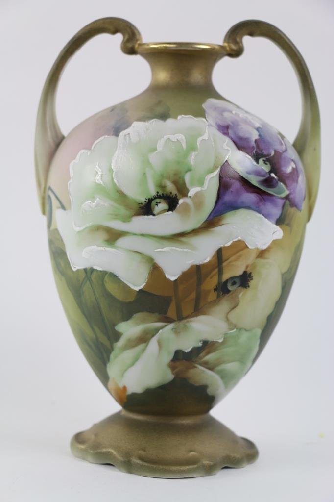 JAPANESE NIPPON VASE WITH PURPLE AND WHITE FLOWERS (1 of 5)