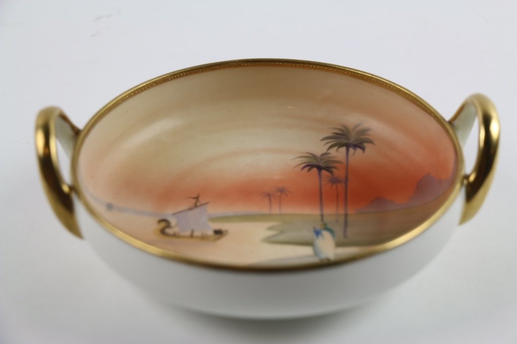 NIPPON ANTIQUE TWIN HANDLED COMPOTE (1 of 6)