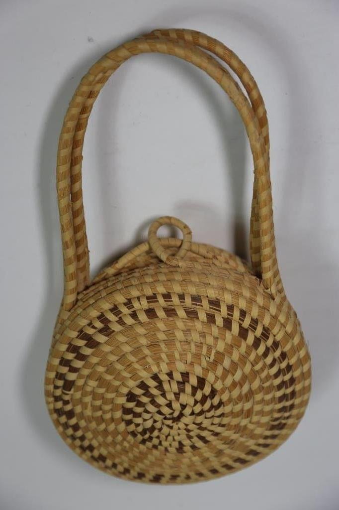 CHARLESTON SC VINTAGE SEAGRASS BANJO PURSE: CHARLESTON SC VINTAGE SEAGRASS BANJO PURSE