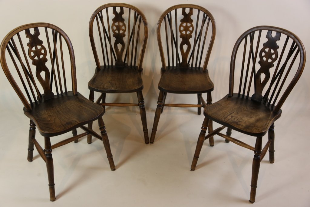 ENGLISH OAK WINDSOR SIDE CHAIR SET OF FOUR: ENGLISH OAK WINDSOR SIDE CHAIR SET OF FOUR
