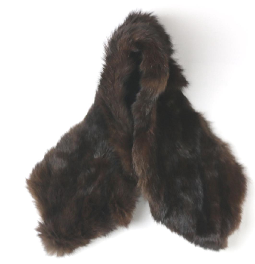 MINK VINTAGE NECK STOLE / COLLAR: MINK VINTAGE NECK STOLE / COLLAR