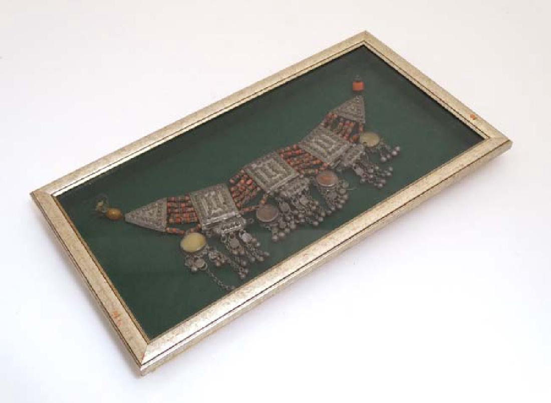 An Indo Persian necklace with four semi precious stone (1 of 4)