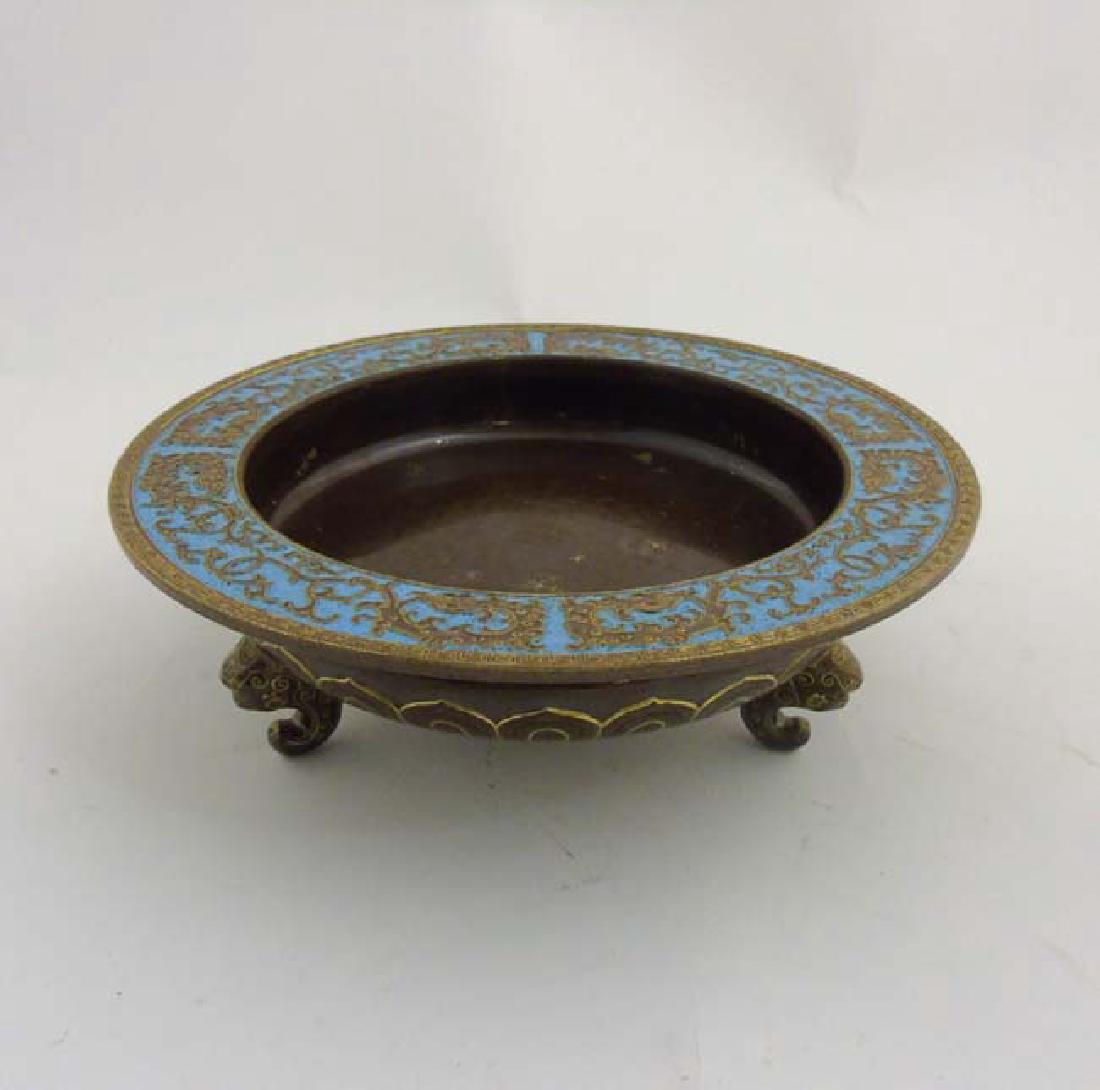 A Chinese ceramic tripod censer of compressed globular (1 of 15)