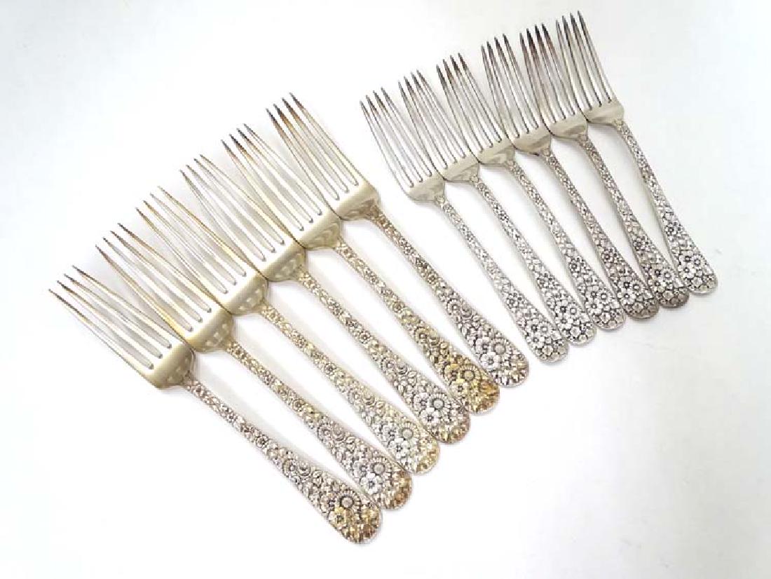 Tiffany and Co : A set of 6 silver plate dessert forks (1 of 6)