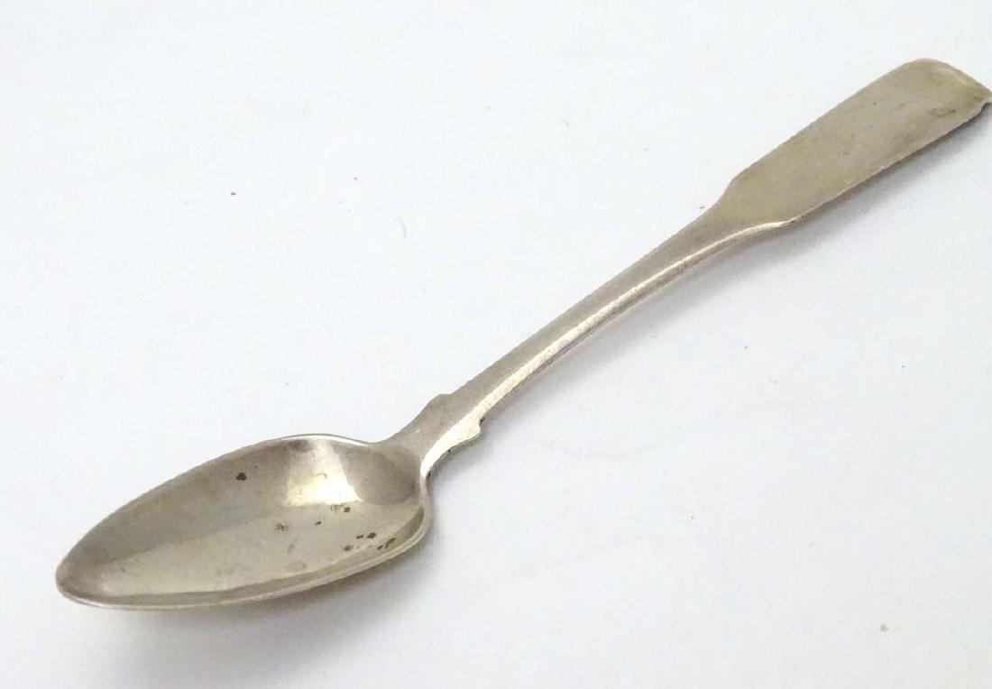 A Scottish silver fiddle pattern teaspoon hallmarked: A Scottish silver fiddle pattern teaspoon hallmarked Edinburgh 1813 maker David McDonald. 5 1/2'' long (16g)