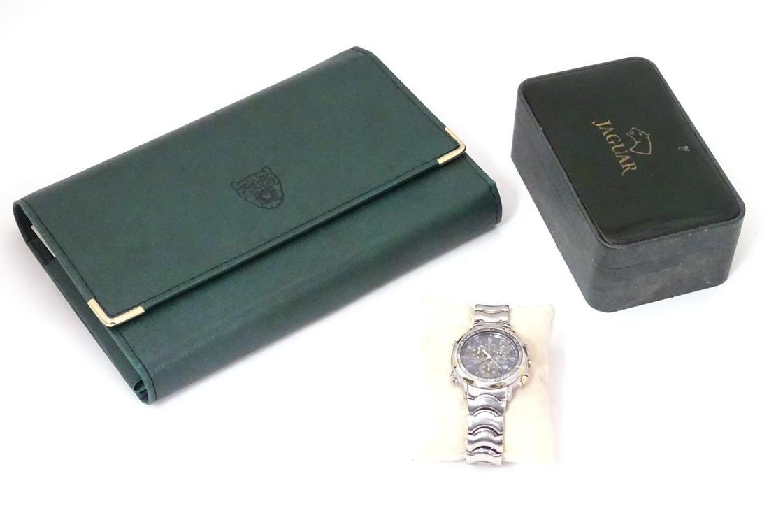 A Jaguar 3510 gents wristwatch, cased with manual and (1 of 10)