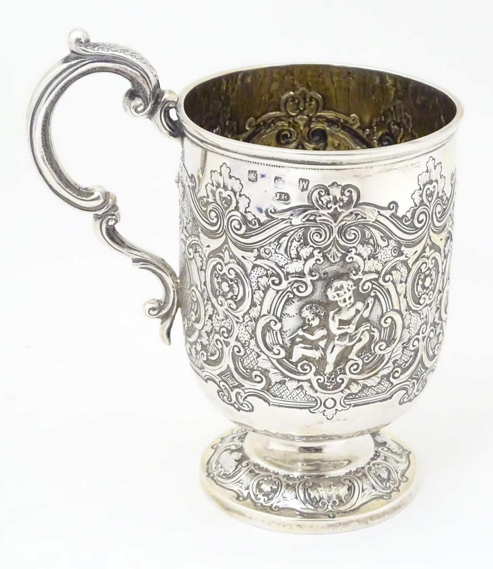 A Scottish silver christening cup hallmarked Glasgow (1 of 7)