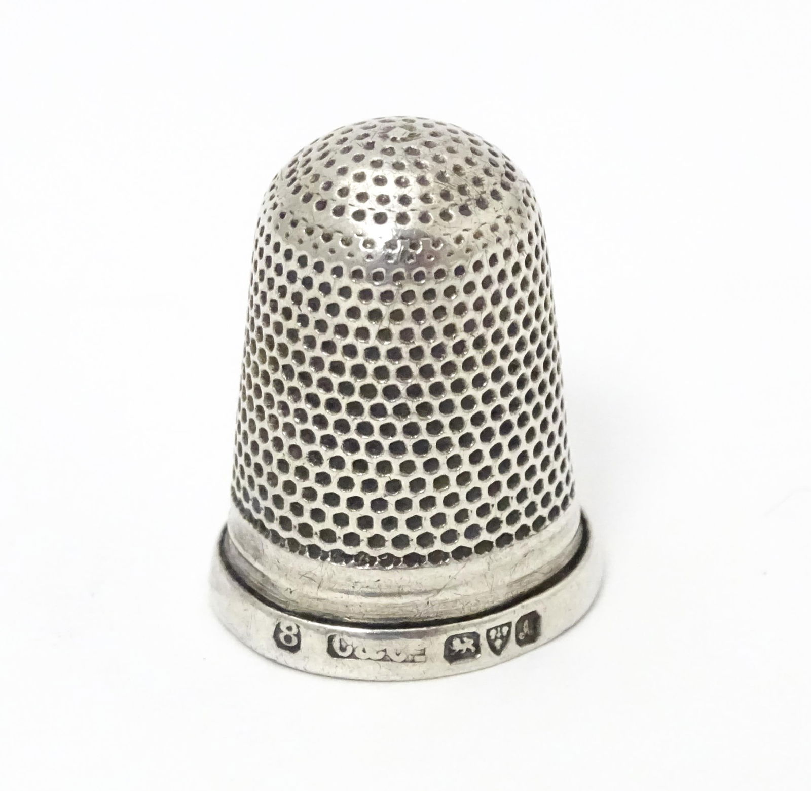 A silver thimble hallmarked Chester 1901 Please Note - we do not make reference to the condition of (1 of 5)