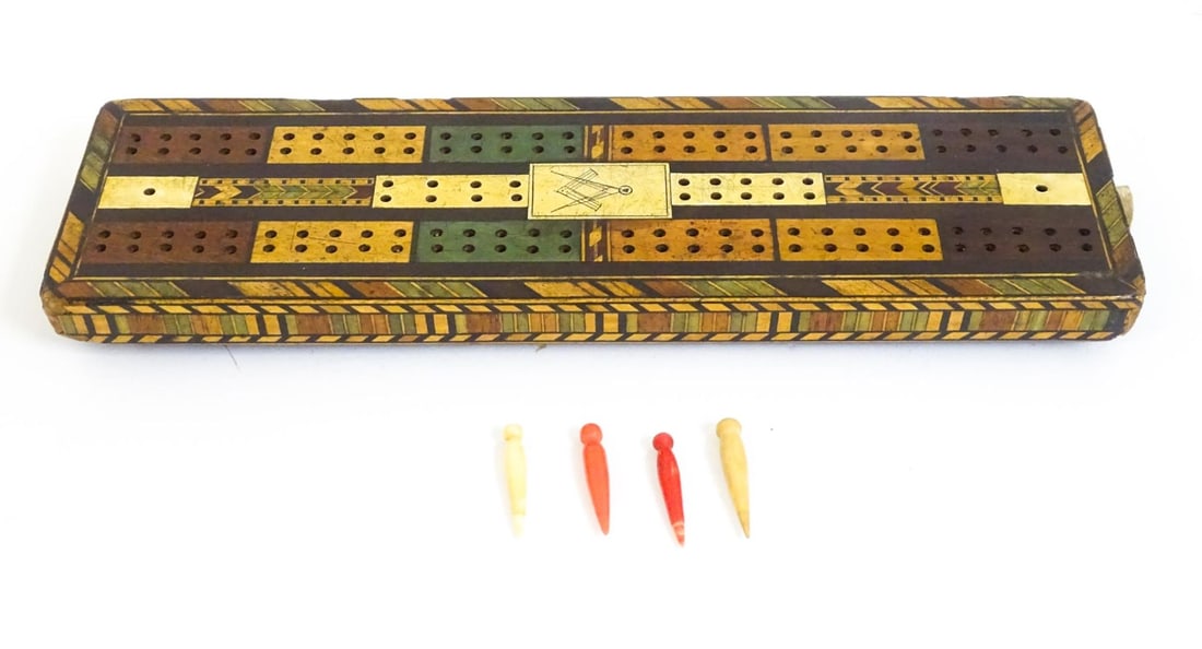 Masonic Interest: A Victorian parquetry cribbage board with central plaque with engraved compass (1 of 8)