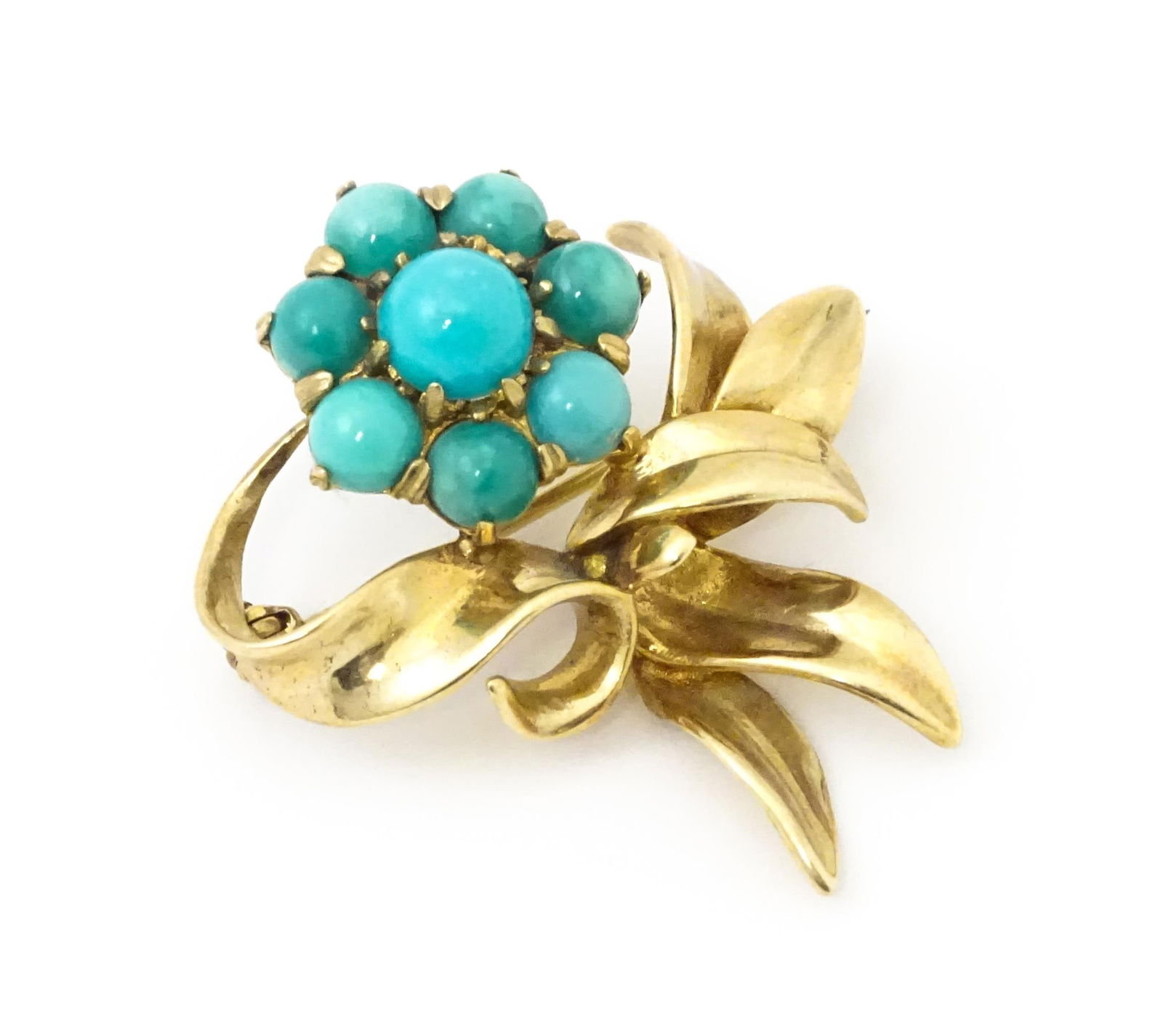 A 9ct gold brooch of floral form with turquoise detail. By Bernard Instone (Langstone Silver works): A 9ct gold brooch of floral form with turquoise detail. By Bernard Instone (Langstone Silver works) Birmingham 1965. Approx 1 1/2" long Please Note - we do not make reference to the condition of lots