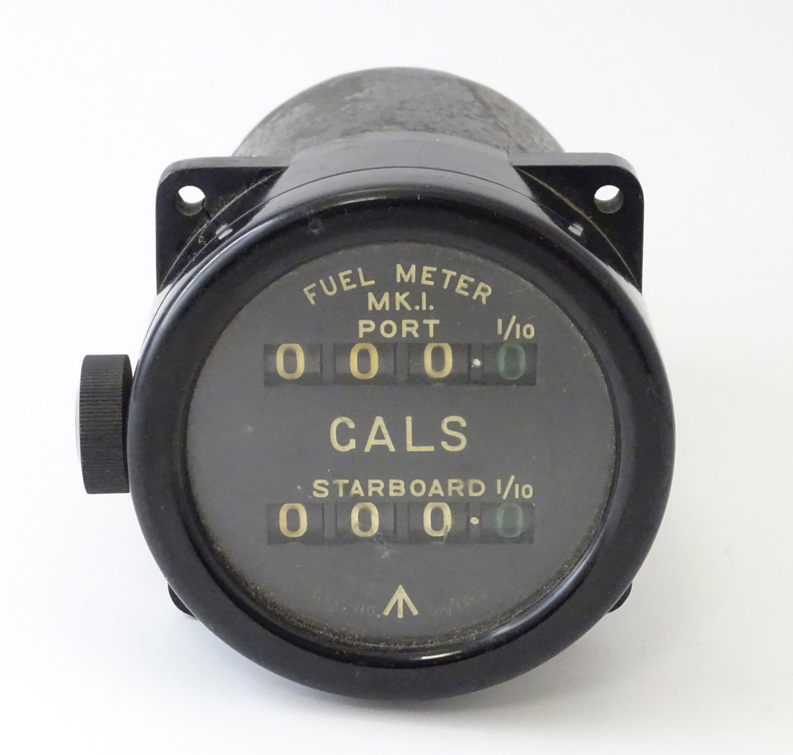 Militaria , World War II / Second World War / WW2 / WWII : an RAF aircraft cockpit instrument, (1 of 6)