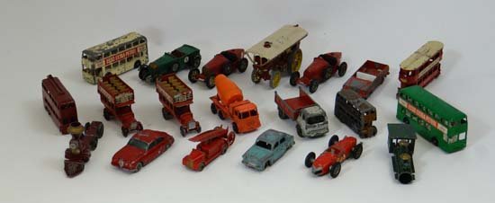 A quantity of Lesney diecast toys to include a Ferrari : A quantity of Lesney diecast toys to include a Ferrari F1, 2 x Bugatti type 35, a 1950s fire engine, a 1950s Austin A50 and a quantity of others (19)