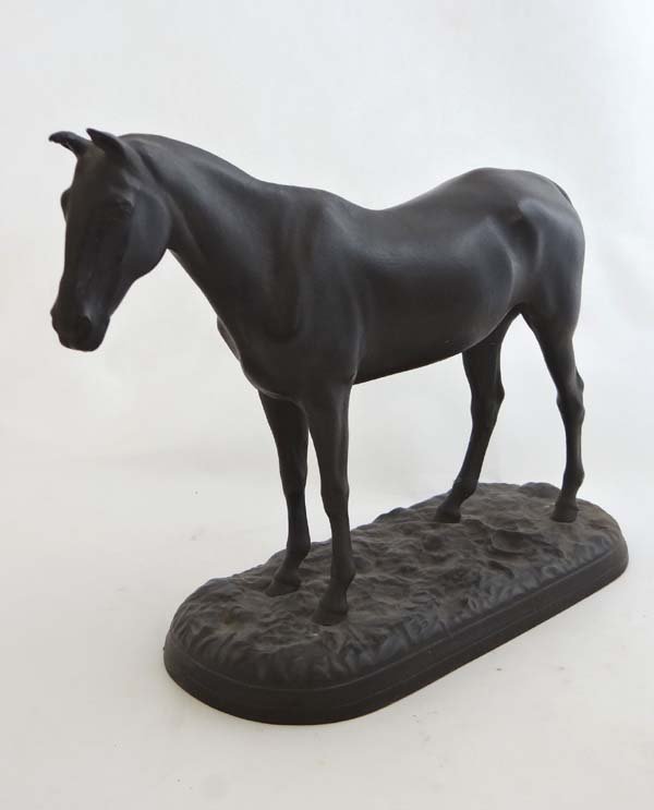 Imperial Russian ( Pre Russian Revolution , pre 1917): Imperial Russian ( Pre Russian Revolution , pre 1917) Cast Iron Sculpture Standing Horse Bears ' RYC. S ' mark and double headed Imperial Russian Eagle Cypher 18" long and 12" high £200 - 300