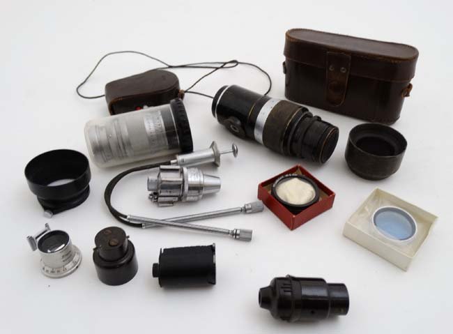 Leica Camera : a cased Ernst Leitz Wetzlar DRP Leica (1 of 6)