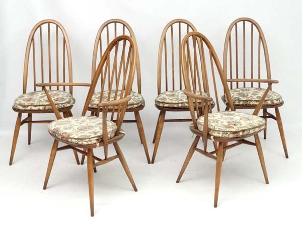 Vintage Retro : A British set of 6 Ercol (gold) Quaker: Vintage Retro : A British set of 6 Ercol (gold) Quaker Windsor Chairs no 365 with elm seats , beech legs and stretchers, crest rail and sticks, 38'' high chairs